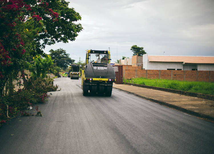 Recapeamento chega à Avenida Teotônio Vilela