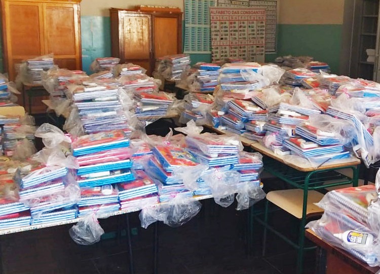 Escolas municipais já receberam kits escolares