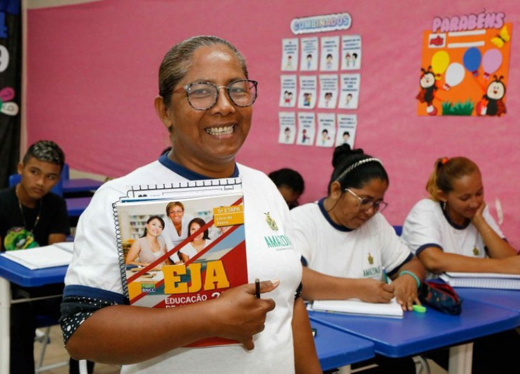 Secretaria da Educação de Assis abre inscrições para EJA 2025