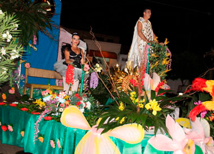 Desfile de Carnaval será hoje à noite