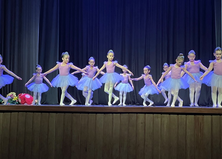 Cultura promove espetáculos com alunos dos cursos SEMEARTE e Assis Tá Arte de 7 a 20 de novembro